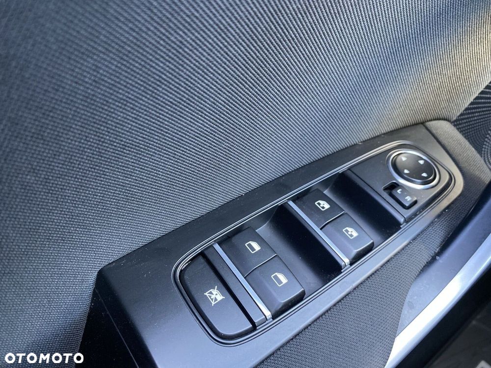 Kia Ceed - 17