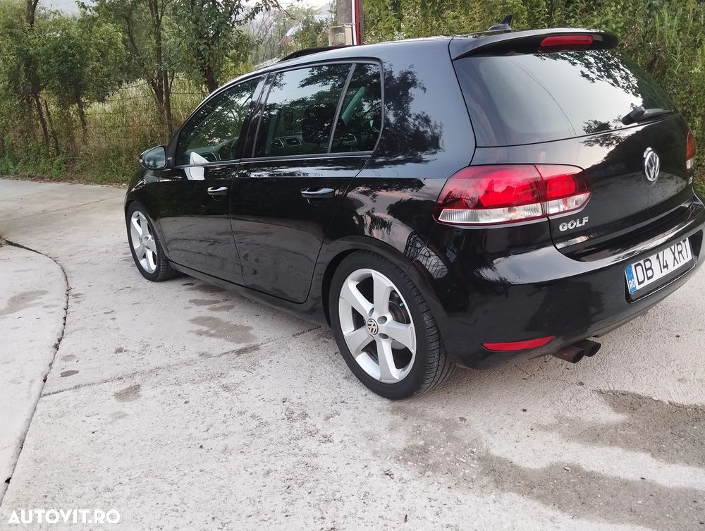 Volkswagen Golf - 15