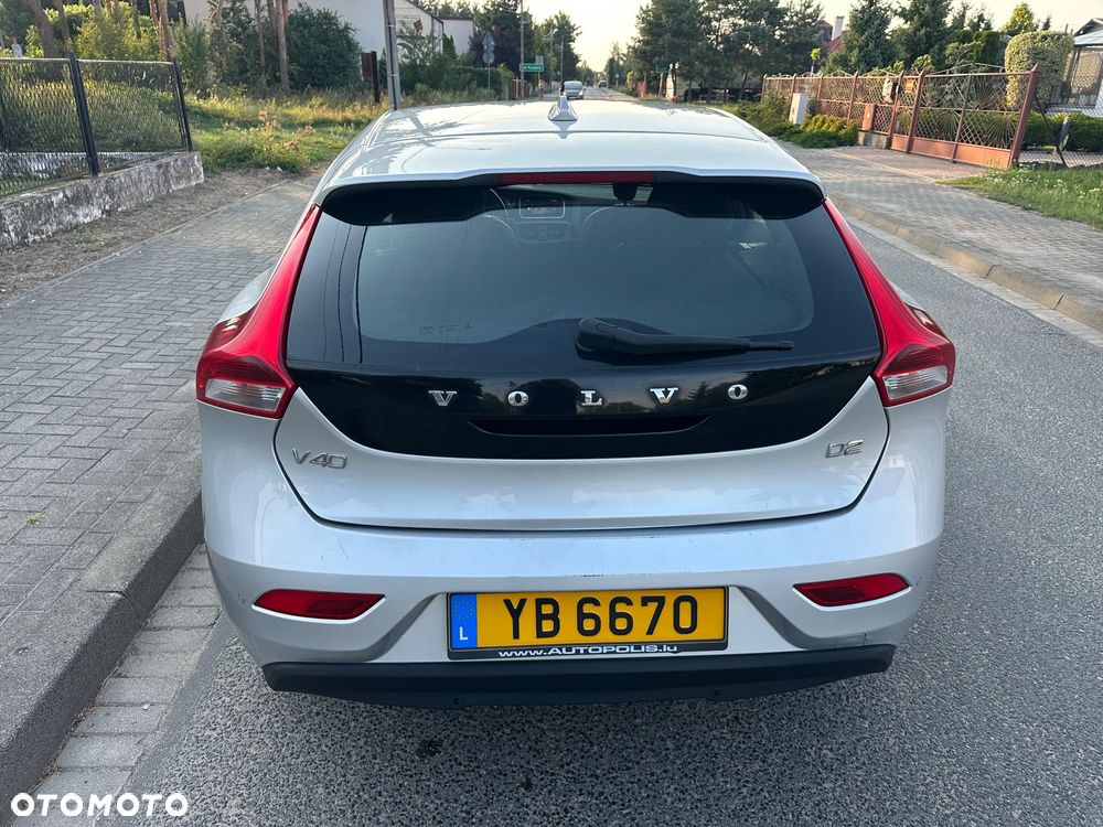 Volvo V40 - 11