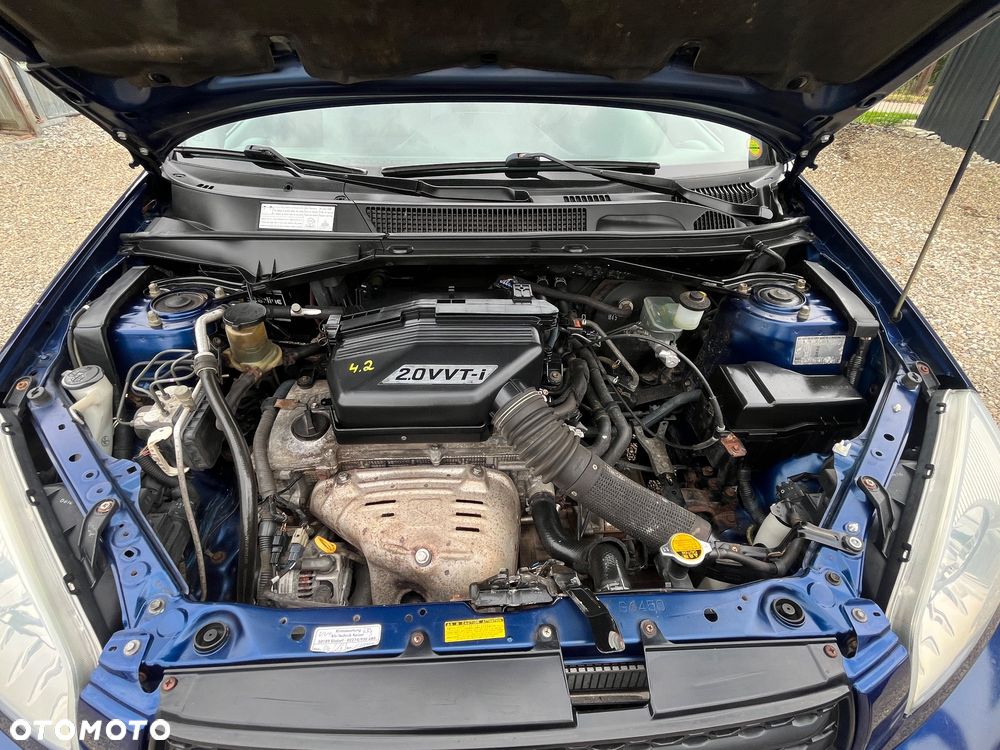 Toyota RAV4 - 38