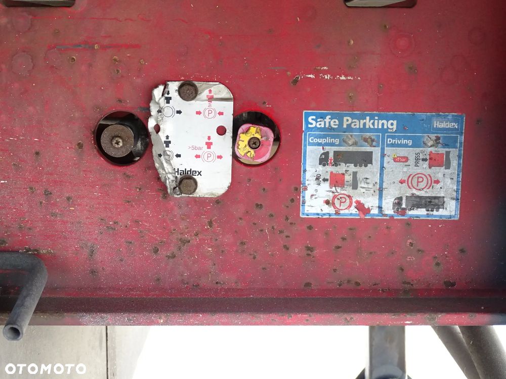 Fruehauf Firanka Zsuwany Dach - 17