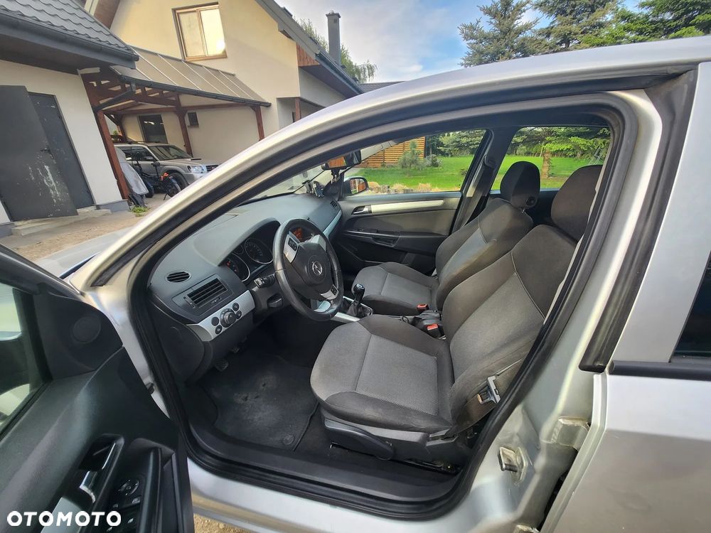 Opel Astra 1.6 - 8
