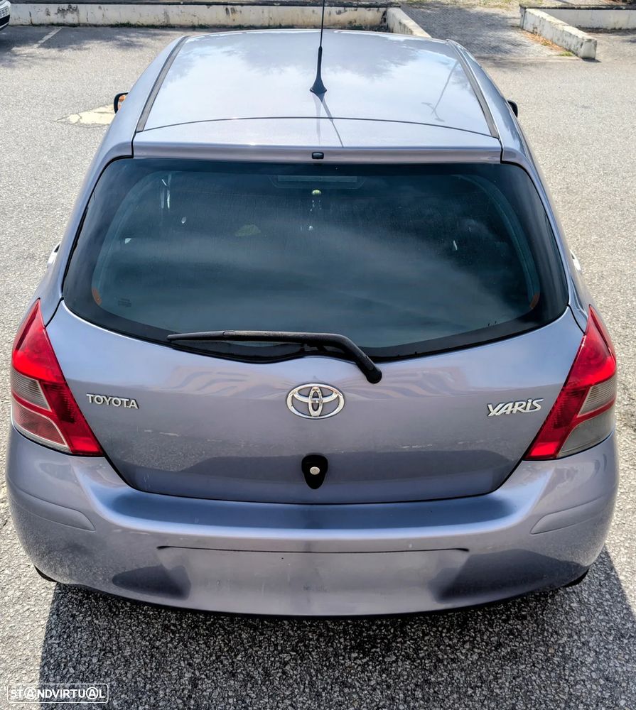 Toyota Yaris 1.33 VVT-i Trend - 5