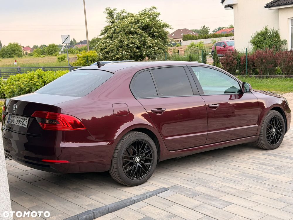 Skoda Superb 1.8 TSI Elegance DSG - 11