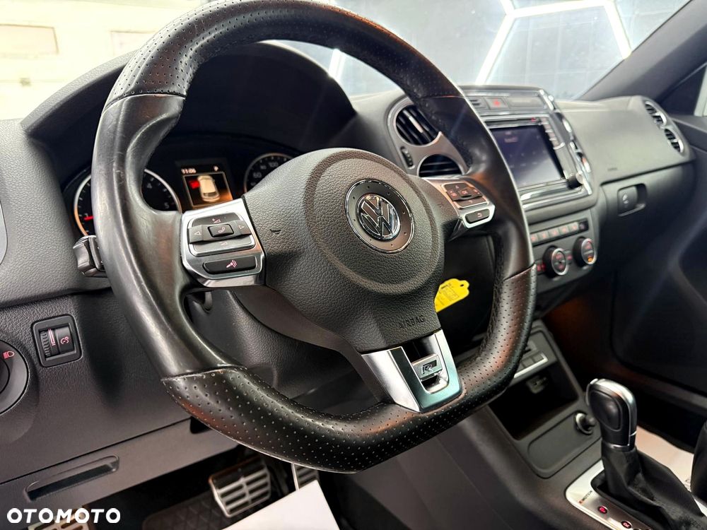 Volkswagen Tiguan 2.0 TDI SCR 4MOTION BlueMotion Technology DSG Sport & Style - 17