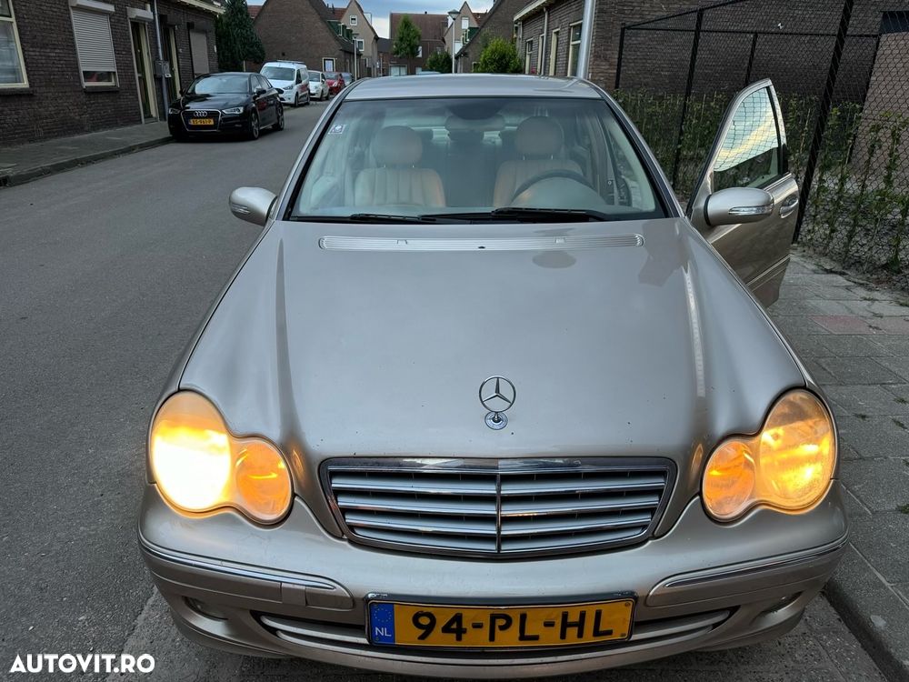 Mercedes-Benz C 180 Kompressor Avantgarde - 2