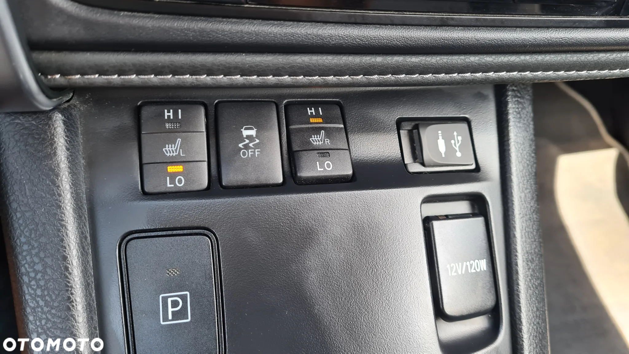 Toyota Auris - 19