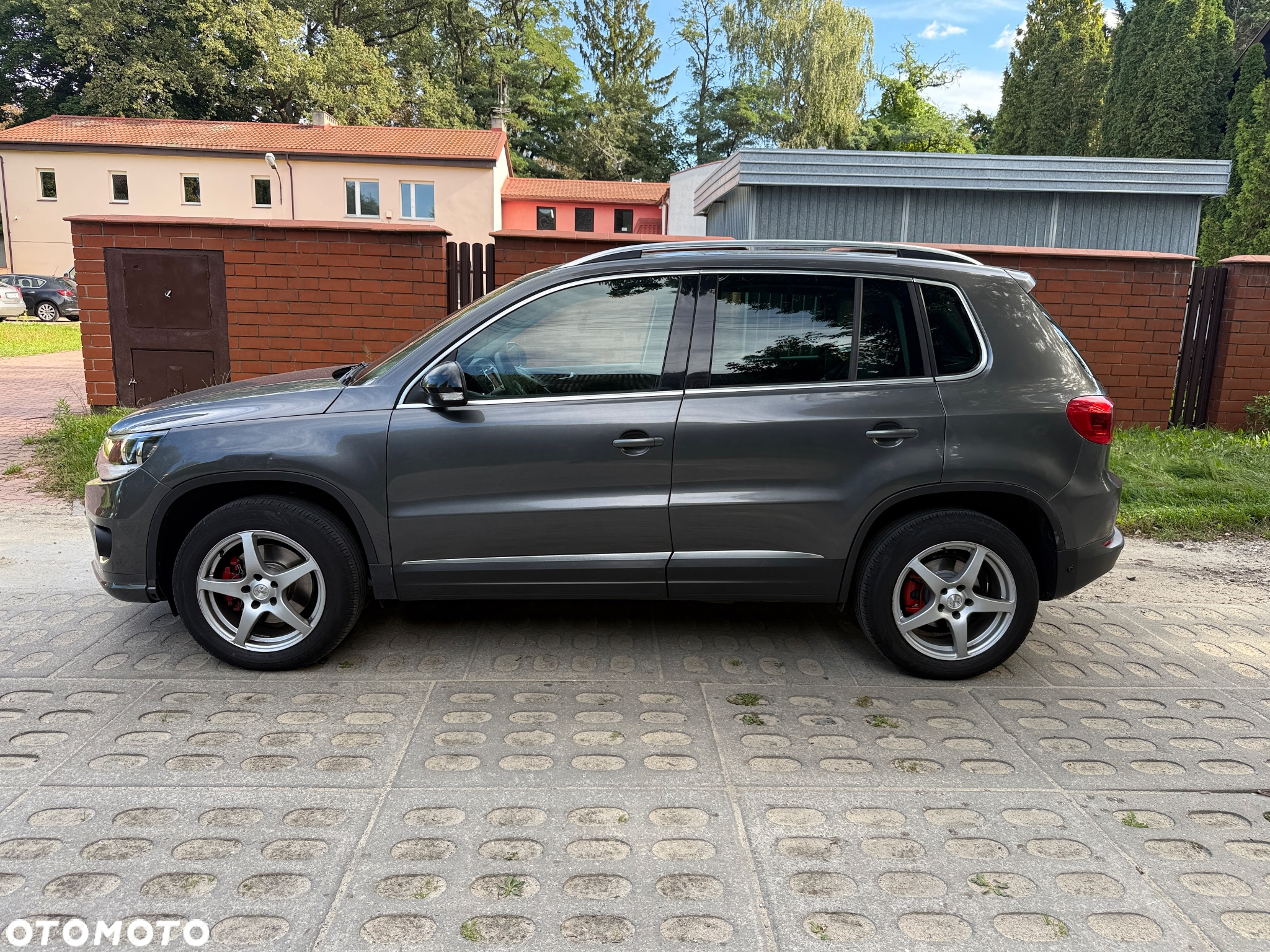 Volkswagen Tiguan 2.0 TSI 4Motion Automatik Team - 11