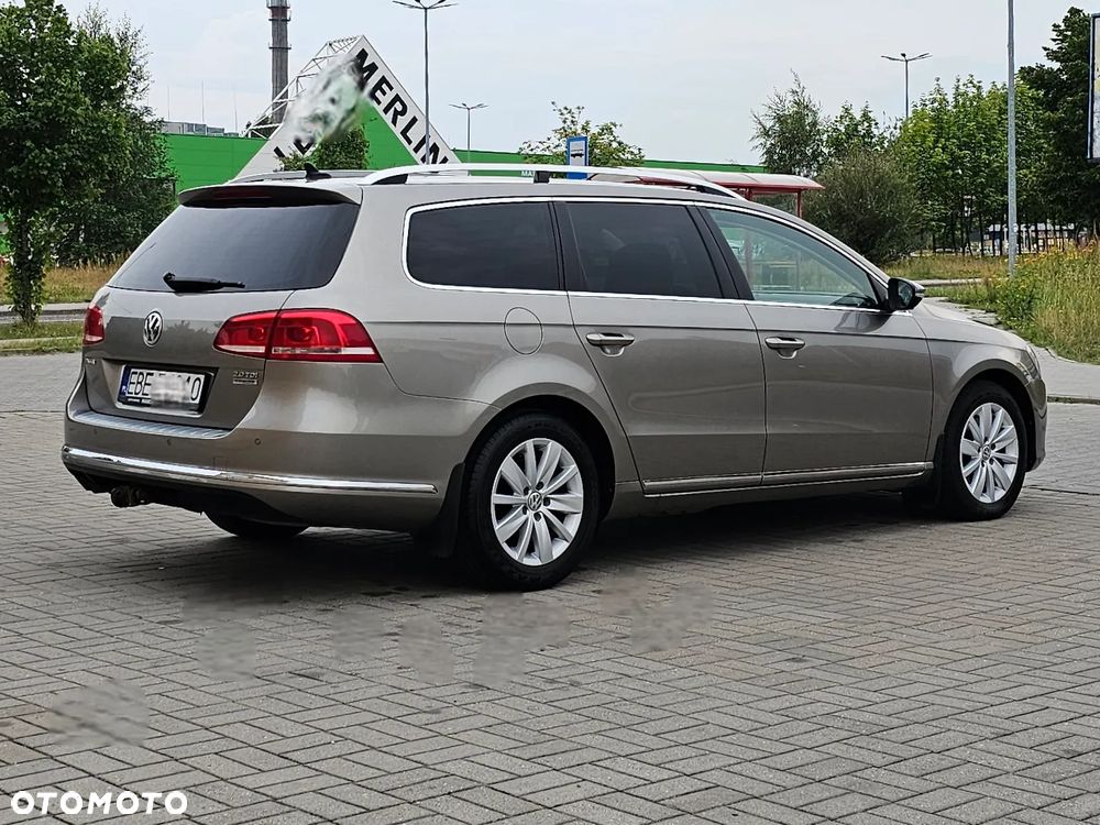 Volkswagen Passat Variant 2.0 TDI BlueMotion Technology Comfortline - 4