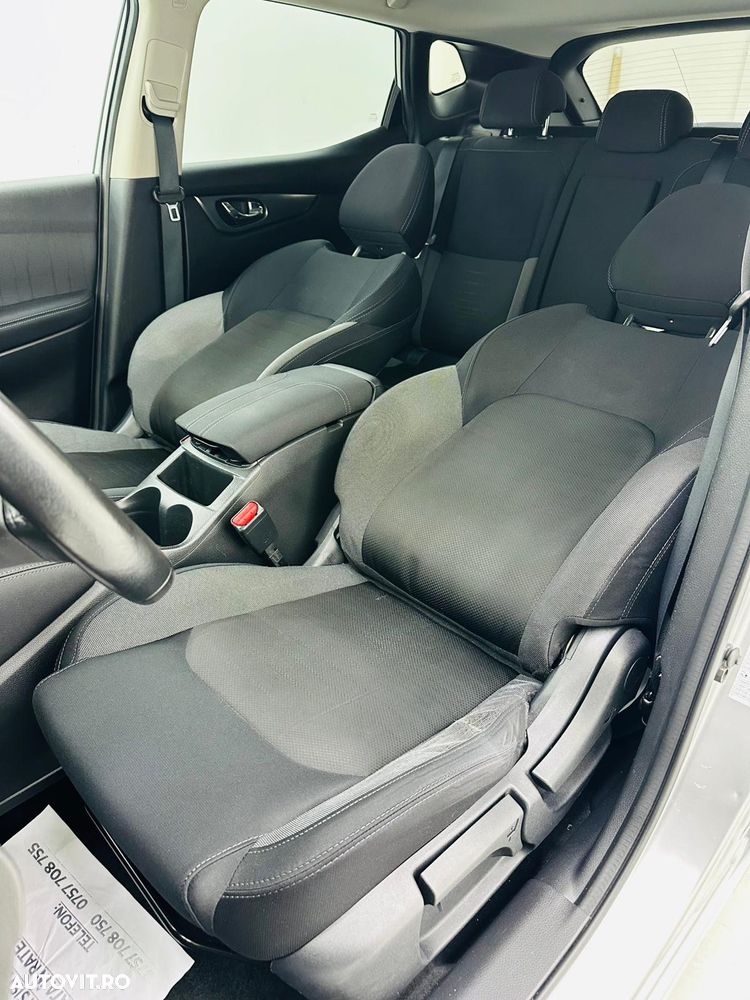 Nissan Qashqai 1.2 DIG-T Start/Stop N-Connecta - 18