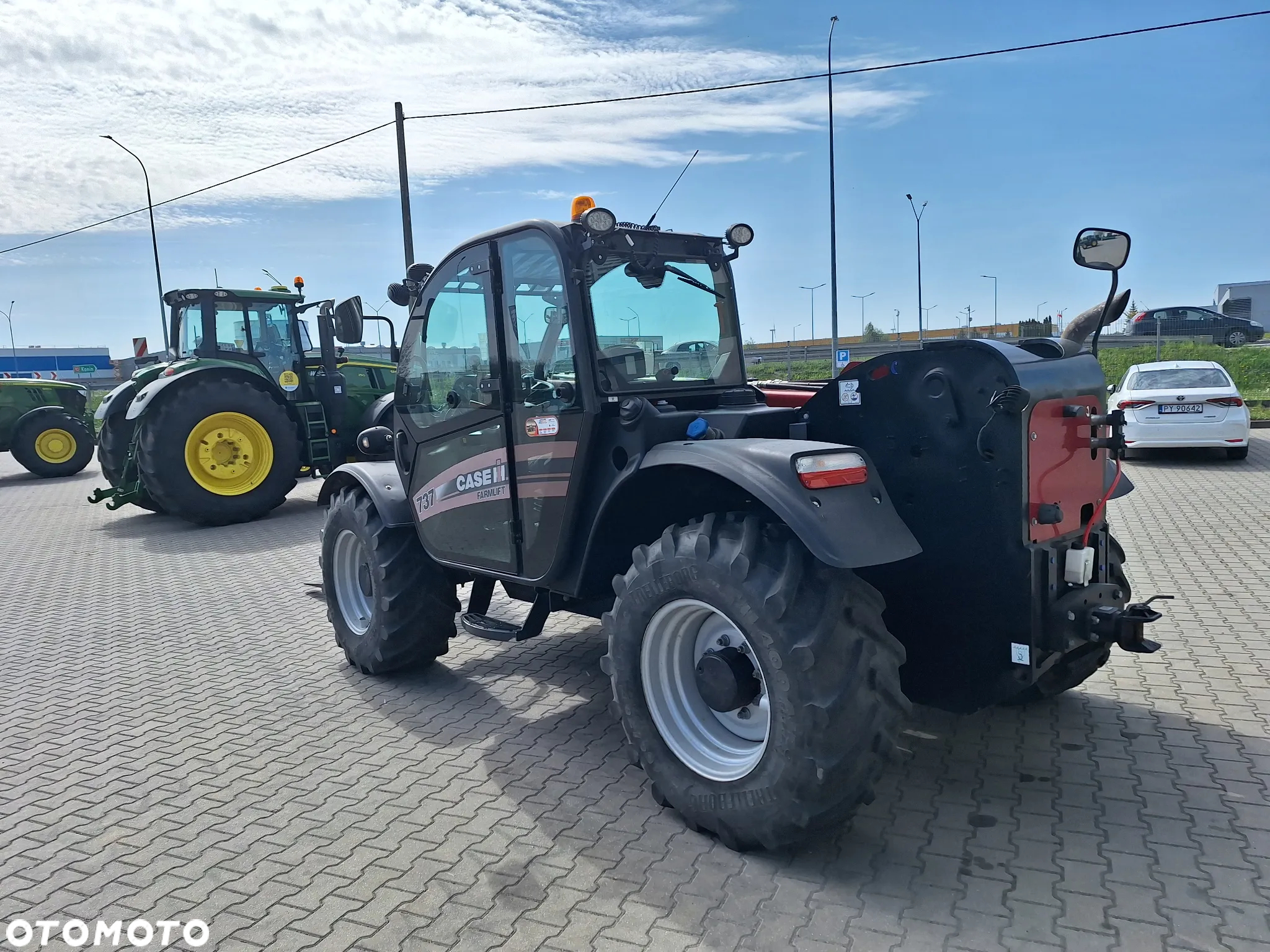 Case IH Farmlift 737 - 7
