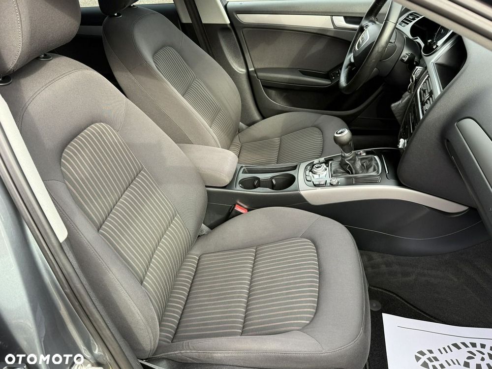 Audi A4 Avant - 32