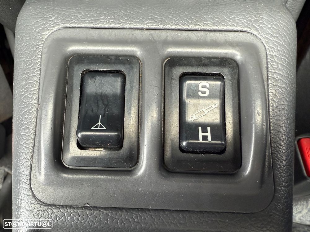 Mitsubishi Pajero 2.8 TD GLS ABS - 23