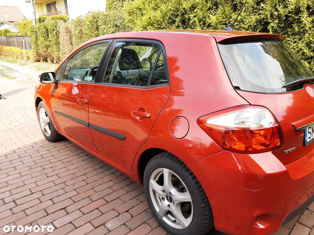 Toyota Auris 1.6 Sprint - 4