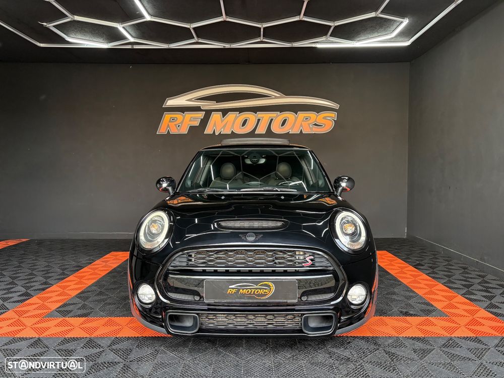 MINI 3 Portas Cooper SD Aut. - 2