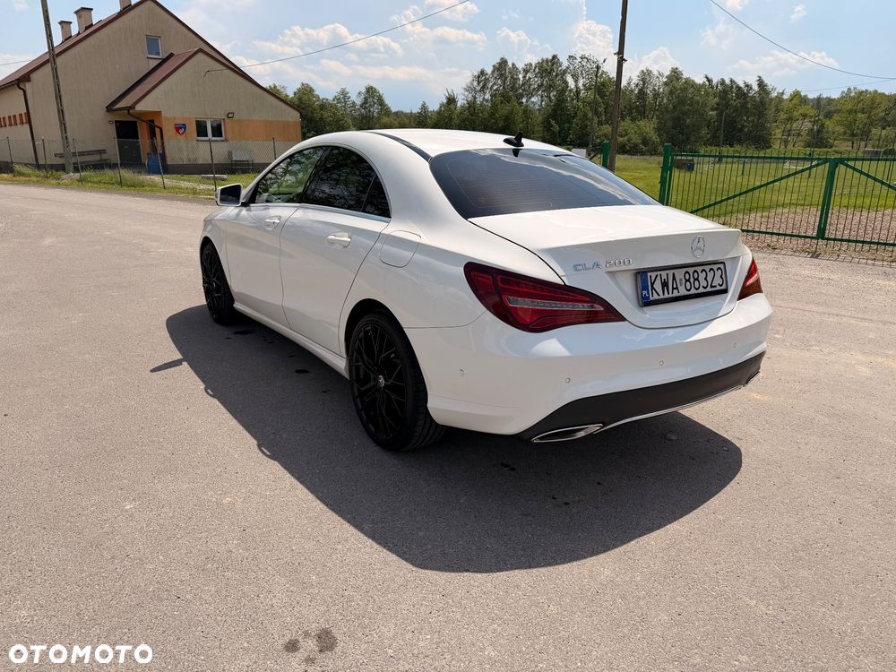 Mercedes-Benz CLA 200 7G-DCT - 6