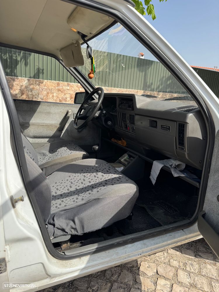 Opel Corsa 1.2 GL - 8