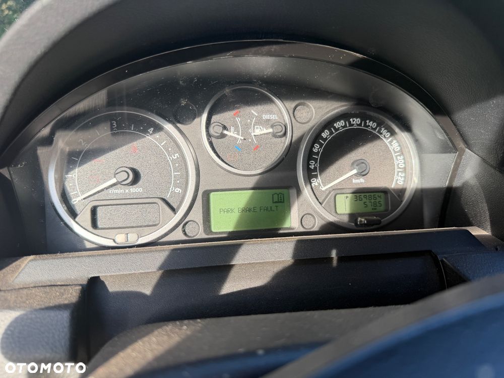 Land Rover Discovery TD V6 SE - 9