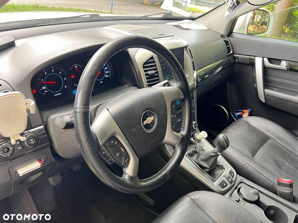 Chevrolet Captiva 2.2 D LS FWD - 17