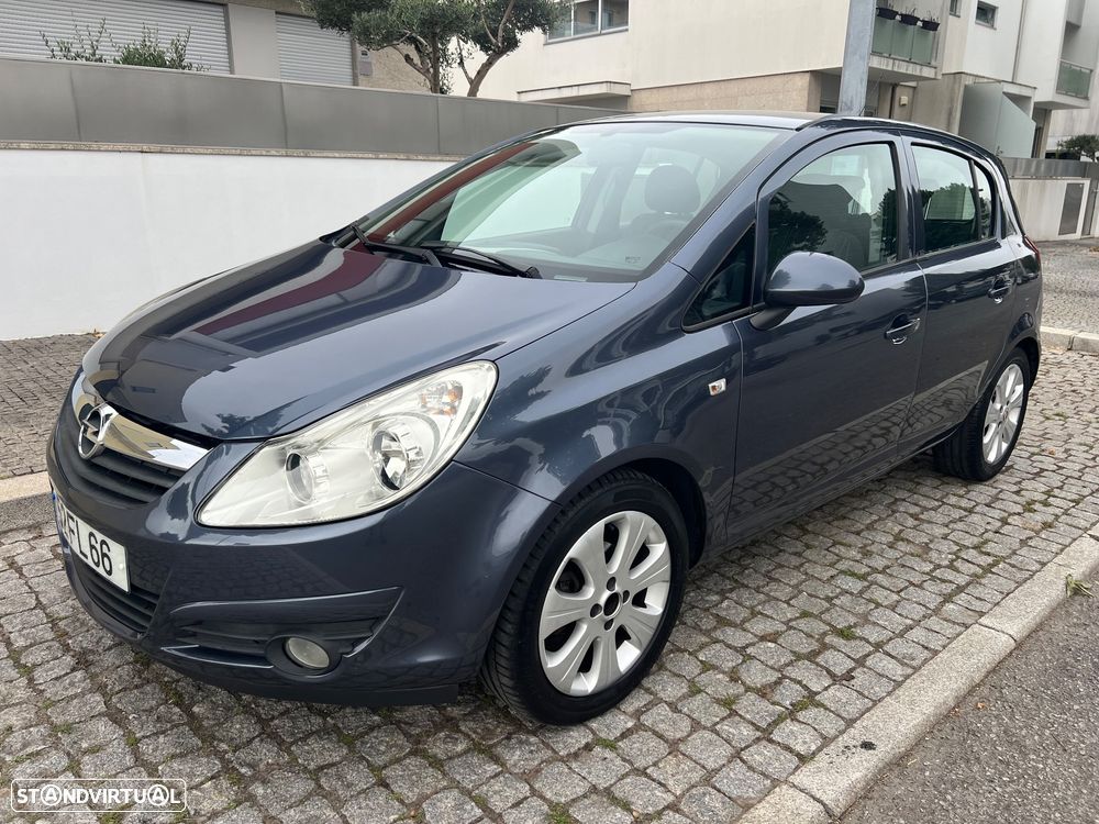 Opel Corsa 1.3 CDTi Enjoy EcoFLEX - 1