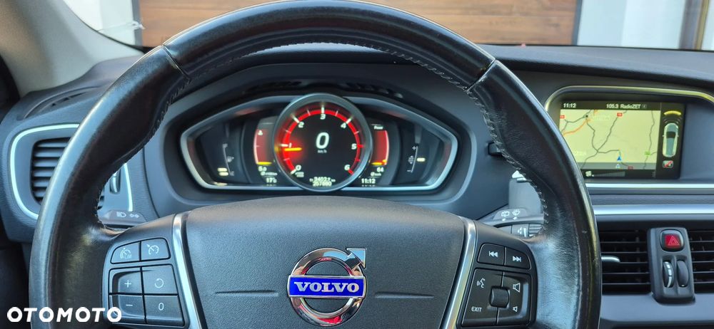 Volvo V40 D4 Ocean Race - 18