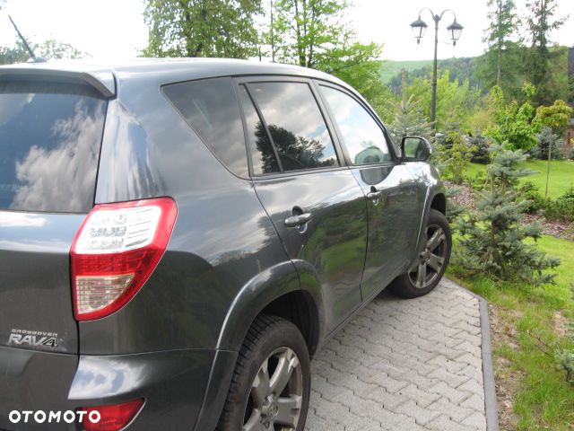 Toyota RAV4 2.2 D-4D 4x4 Automatik Life - 3
