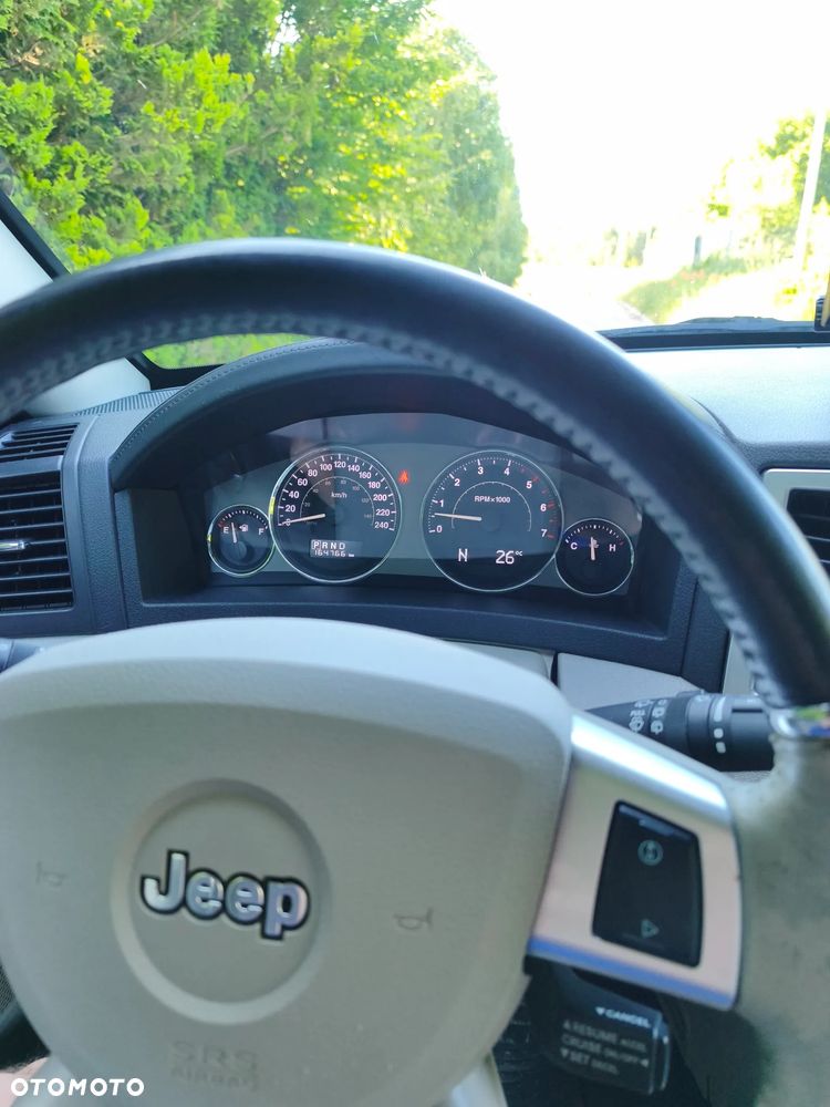 Jeep Grand Cherokee 3.0 CRD Limited - 10