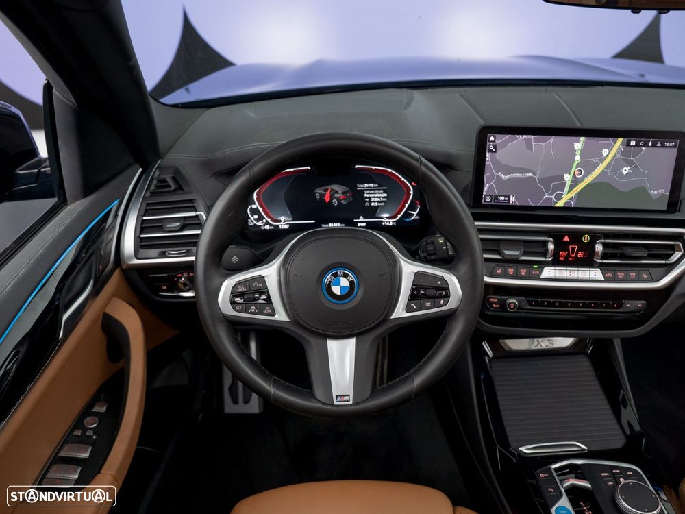 BMW iX3 M Sport Inspiring - 17