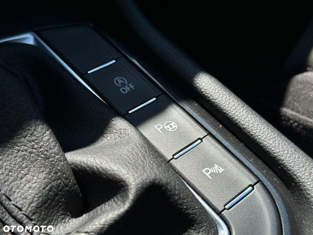 Volkswagen Tiguan 1.5 TSI EVO Elegance DSG - 13