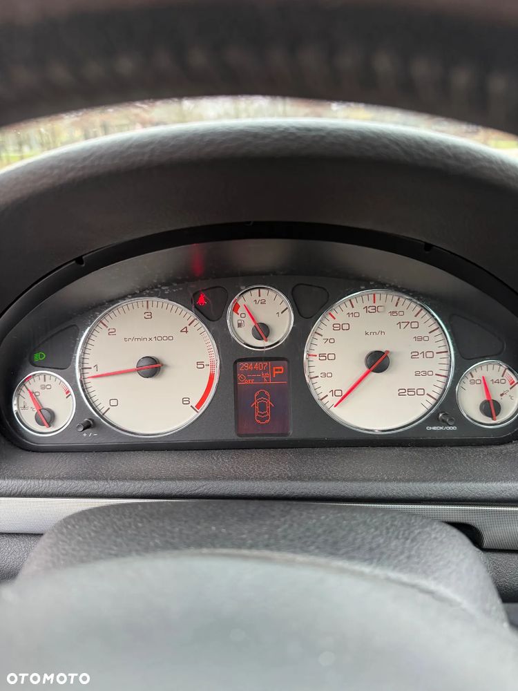 Peugeot 407 HDi 135 Automatik Business Line - 25