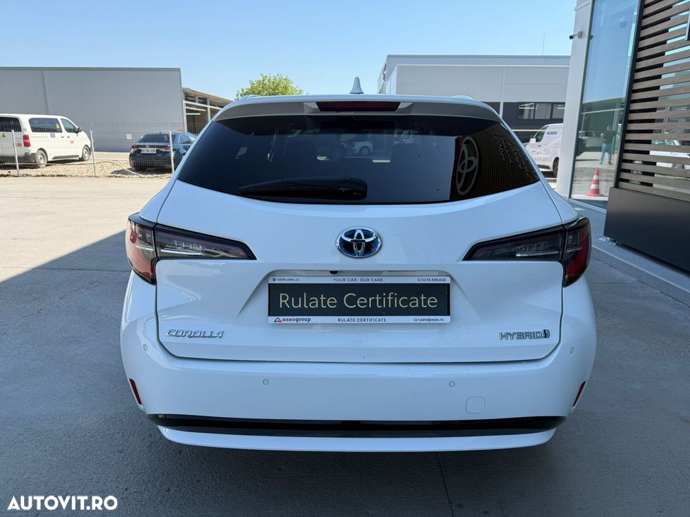 Toyota Corolla 1.8 HSD Exclusive - 8
