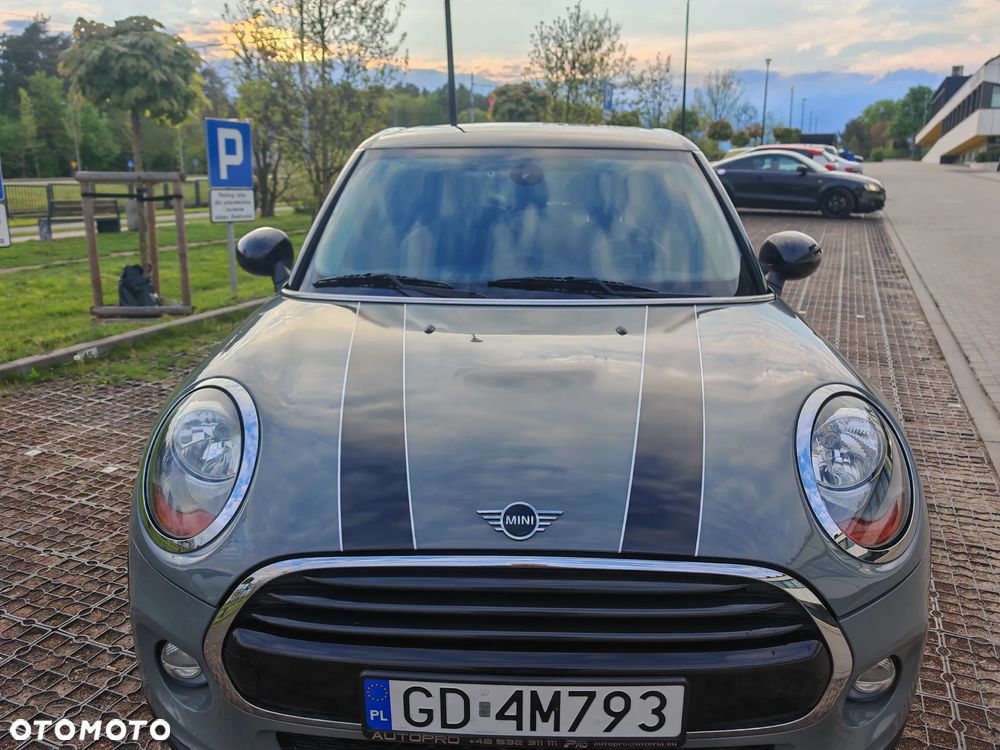 MINI Cooper Standard - 6