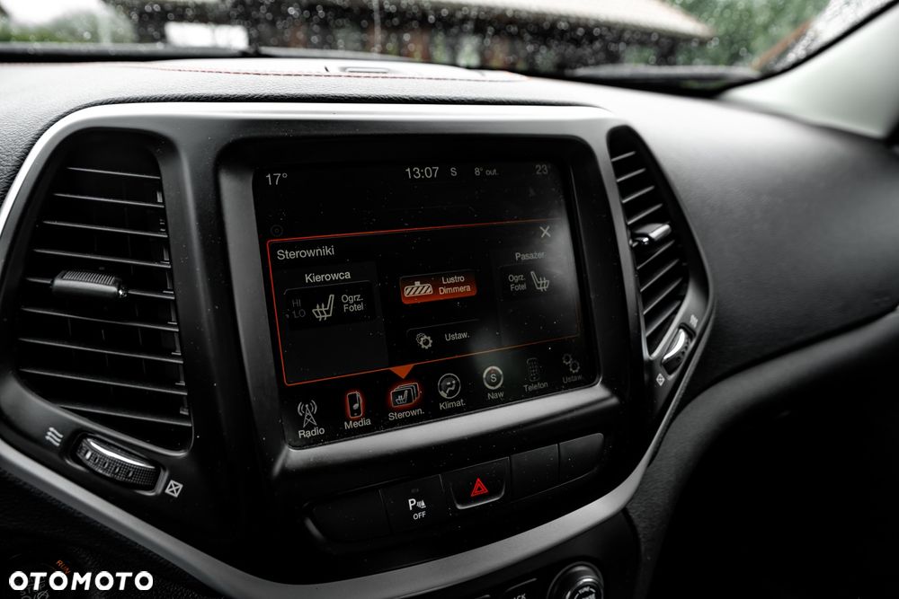 Jeep Cherokee 3.2 V6 Pentastar Active Drive I Automatik Limited - 33