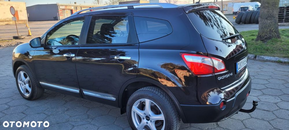 Nissan Qashqai+2 - 6