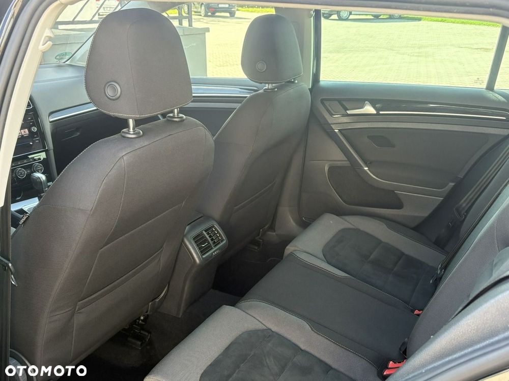 Volkswagen Golf 1.5 TSI ACT OPF DSG IQ.DRIVE - 11
