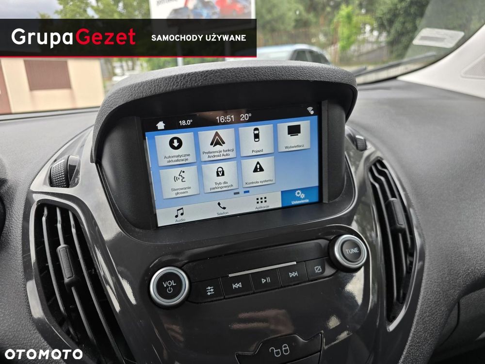 Ford Tourneo Courier - 24