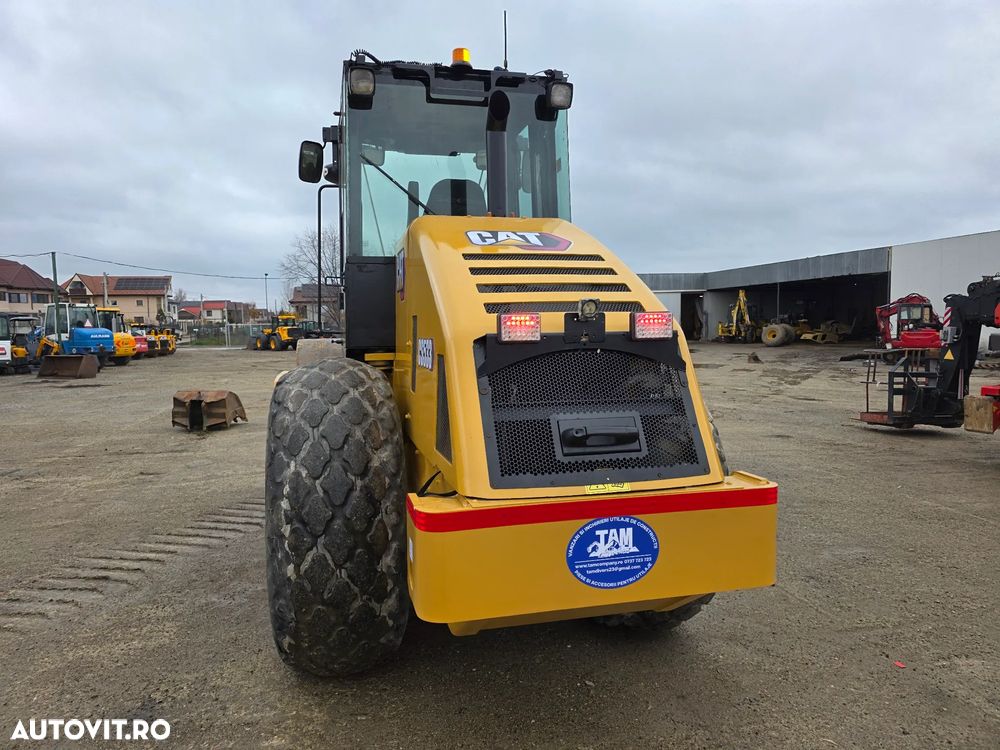 Caterpillar Cat CS-533 cilindru compactor terasament 13 tone hamm ammamn bomag - 5