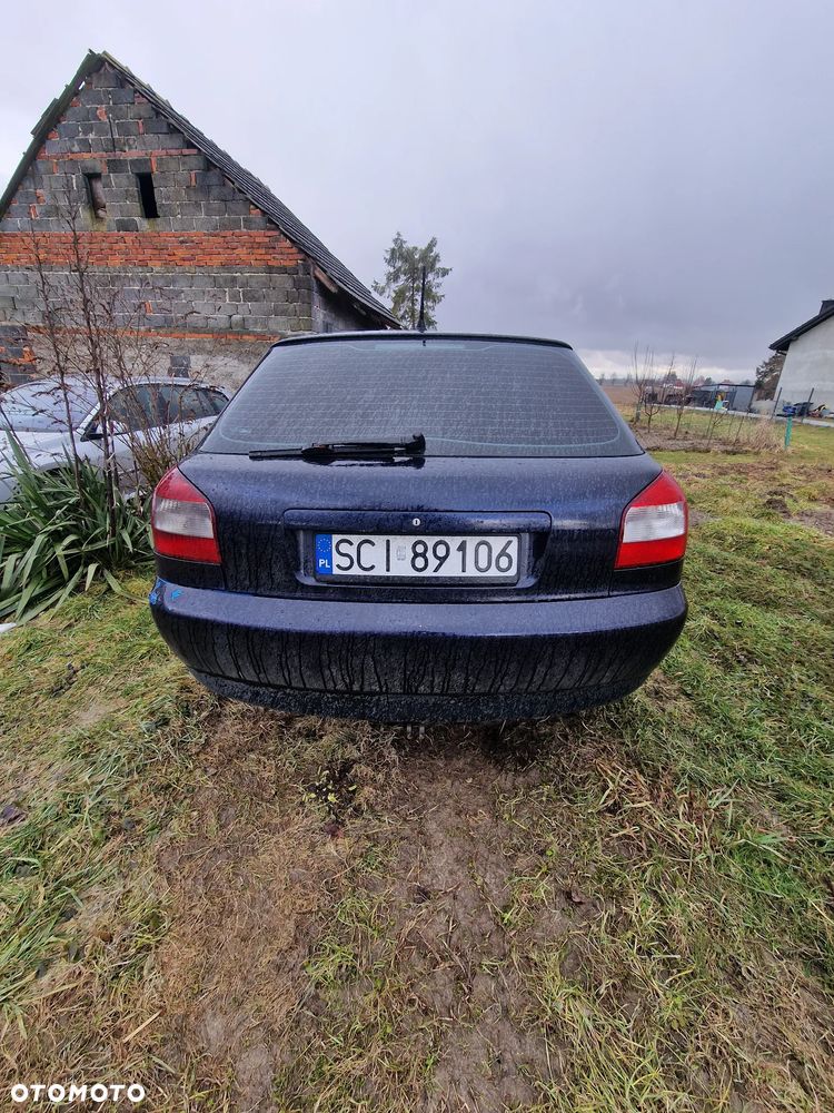 Audi A3 3-drzwiowe 1.9 TDI Attraction - 2