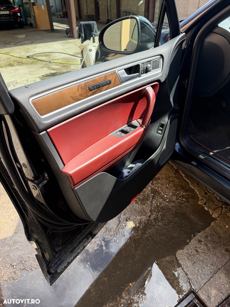 Volkswagen Touareg 3.0 V6 TDI SCR Blue Motion DPF Automatik Exclusive - 19