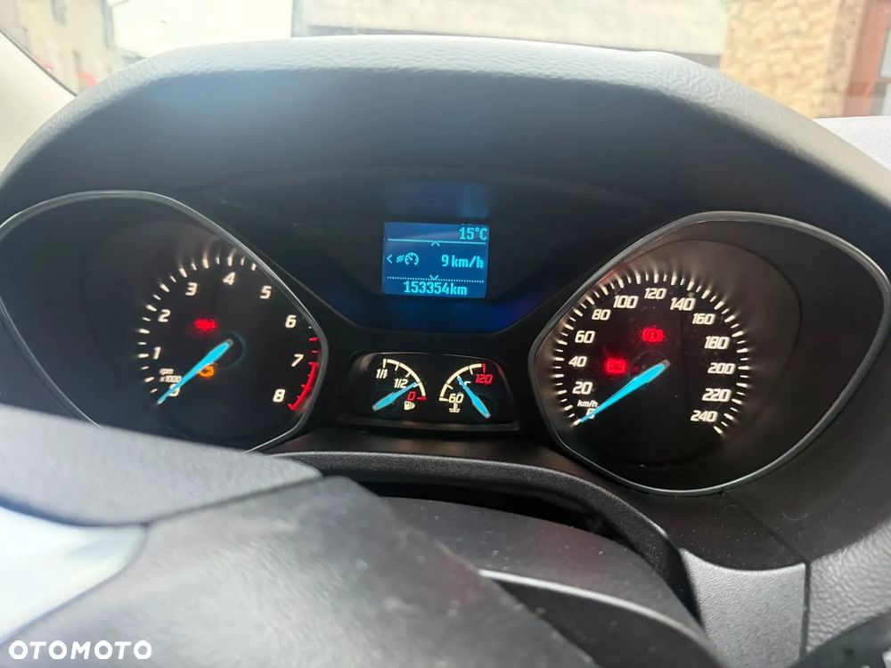 Ford Focus - 8