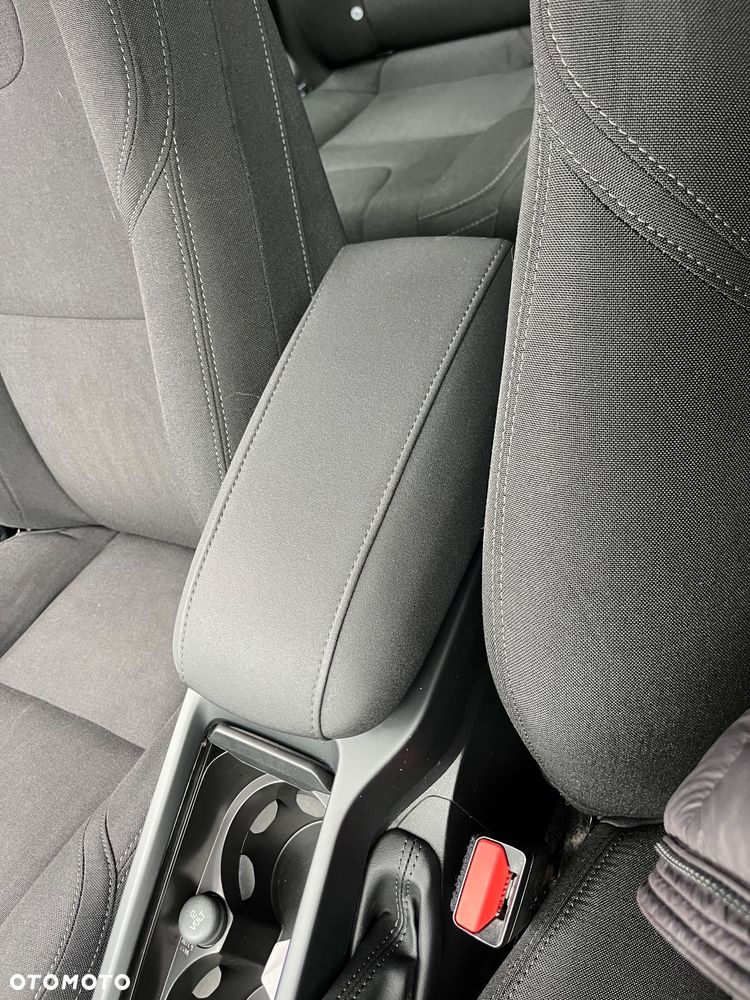 Volvo V40 - 22