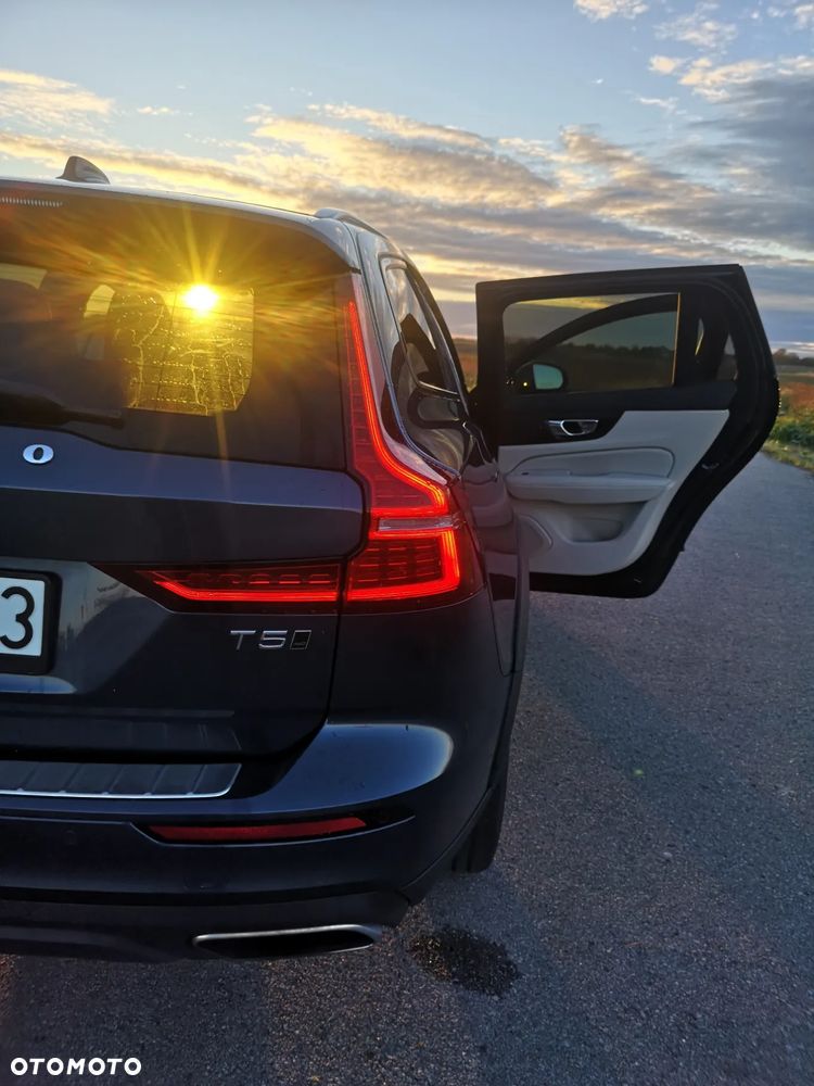 Volvo V60 T5 Geartronic Momentum Pro - 30