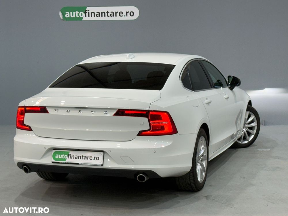 Volvo S90 T4 Geartronic Momentum - 4