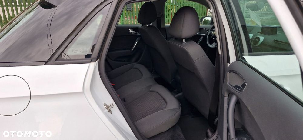 Audi A1 Sportback 1.2 TFSI S line edition - 11