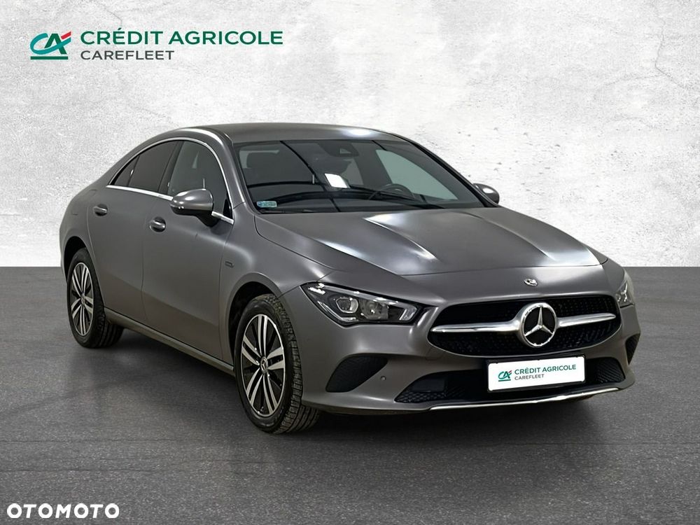 Mercedes-Benz CLA - 4