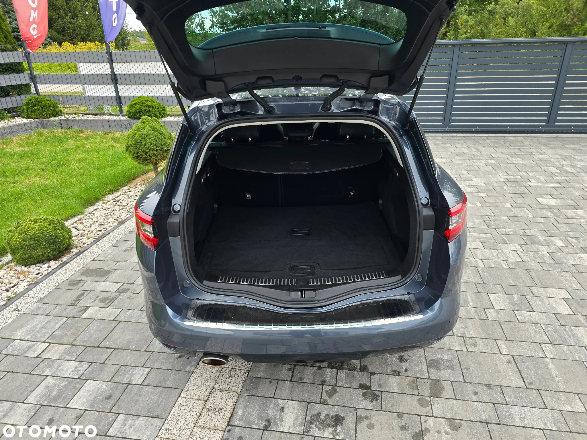 Renault Megane 1.2 16V TCe Energy Bose EU6 - 11