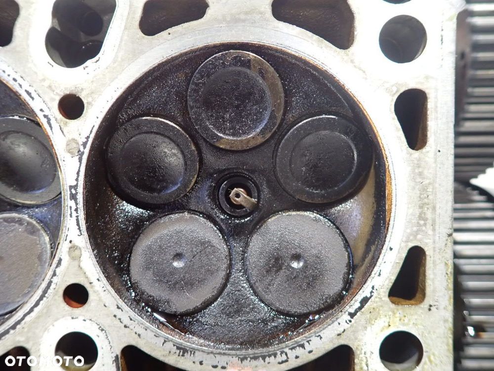 GŁOWICA LEWA AUDI A6 C5 LIFT 06C103373F - 9
