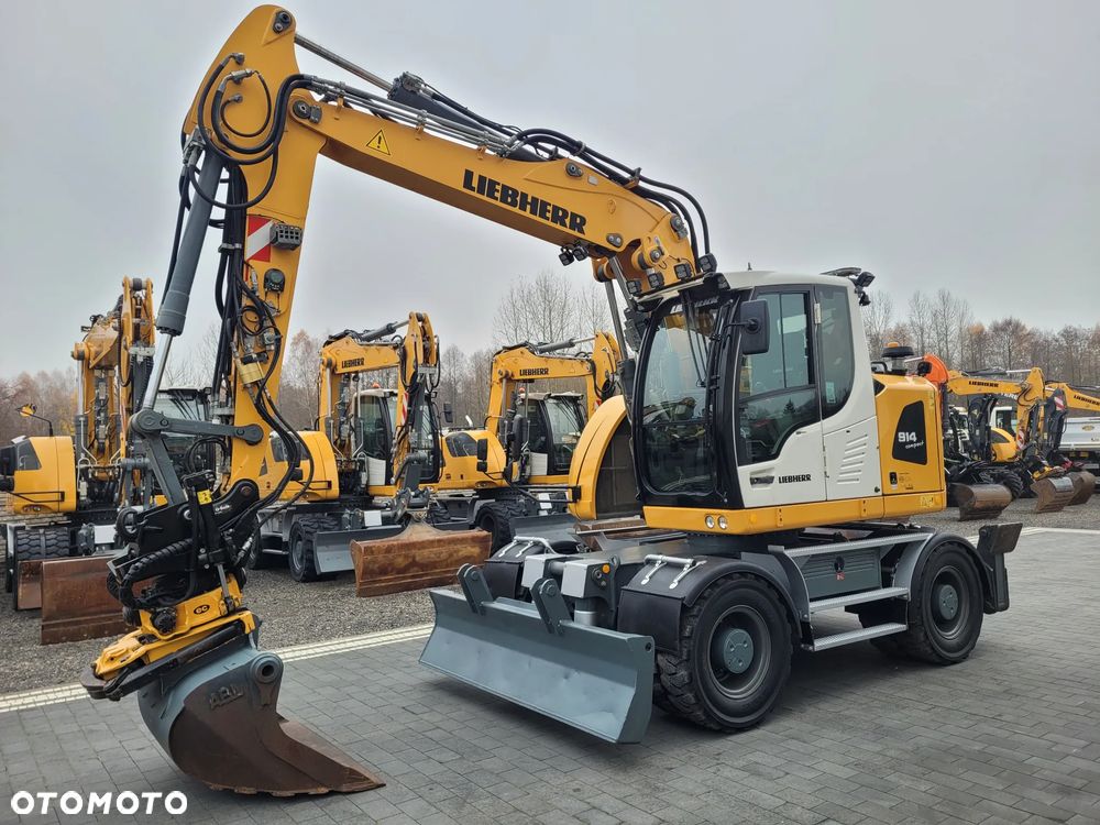 Liebherr A914 compact / ROTOTILT ze szczypcami / 2017rok /SUPER STAN / - 2