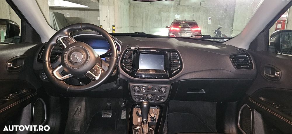 Jeep Compass 2.0 M-Jet 4x4 AT Limited - 19