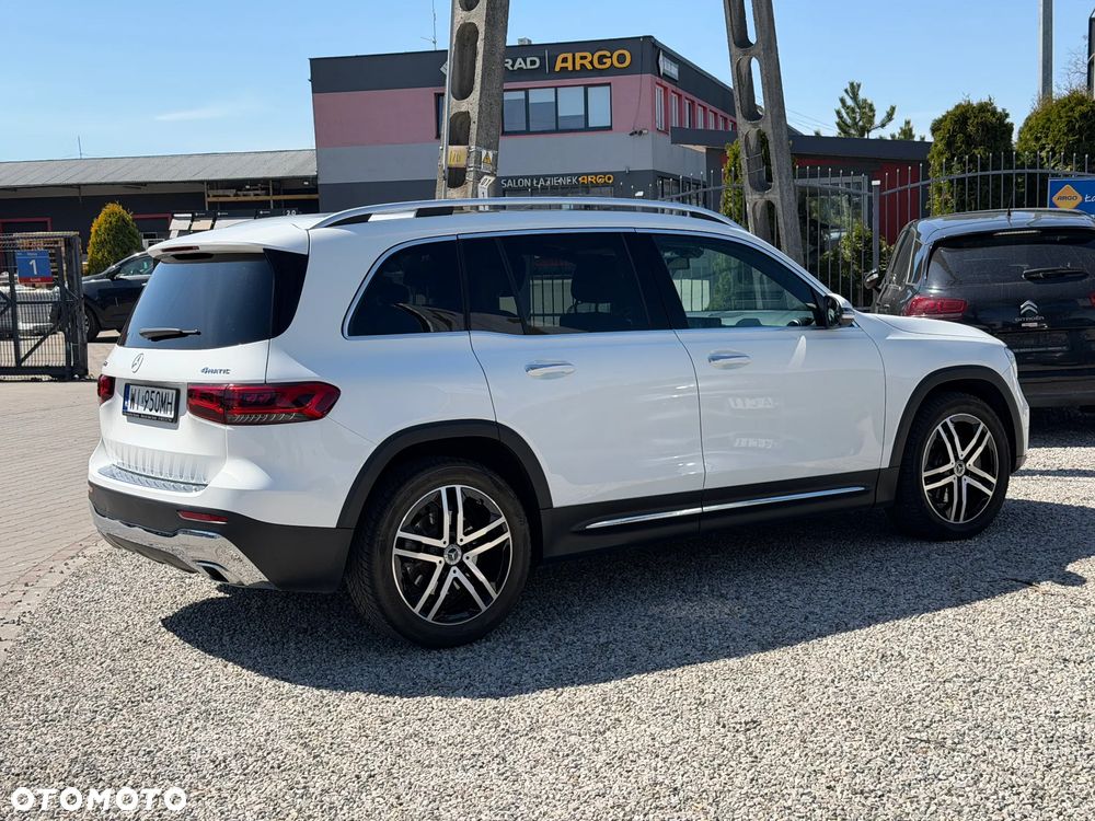 Mercedes-Benz GLB 250 4-Matic 8G-DCT - 18